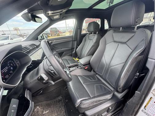 2023 Audi Q3 45 S line Premium Plus