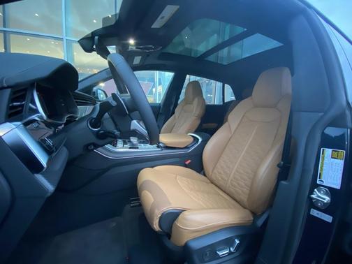 2025 Audi RS Q8 4.0T