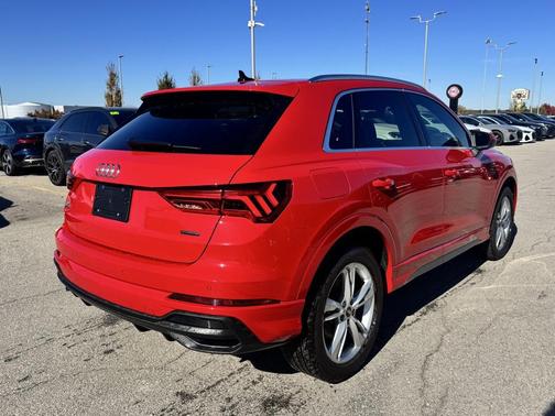 2023 Audi Q3 45 S line Premium Plus