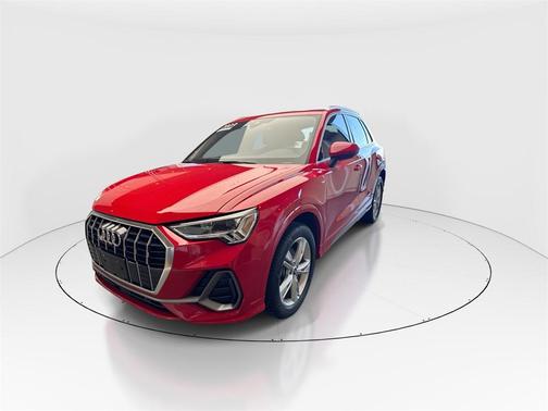 2023 Audi Q3 45 S line Premium Plus