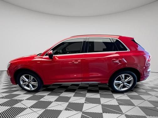 2023 Audi Q3 45 S line Premium Plus