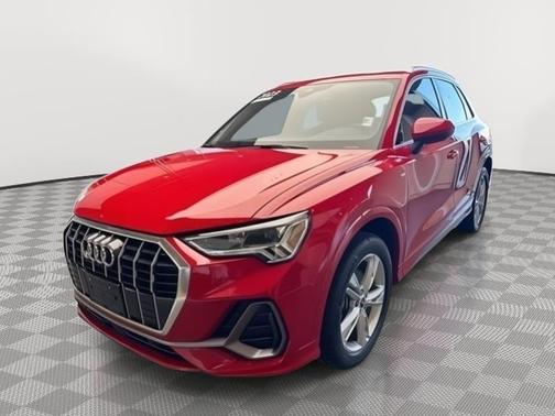 Tango Red Metallic 2023 Audi Q3 45 S line Premium Plus