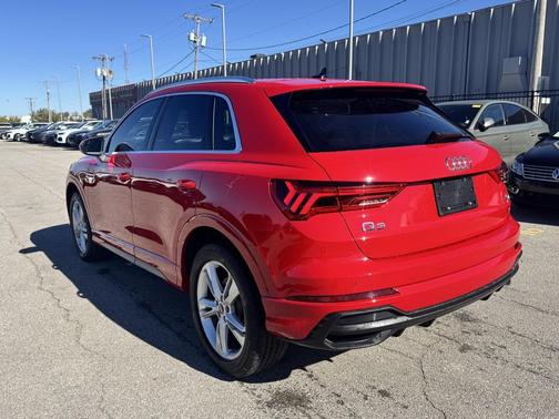 2023 Audi Q3 45 S line Premium Plus