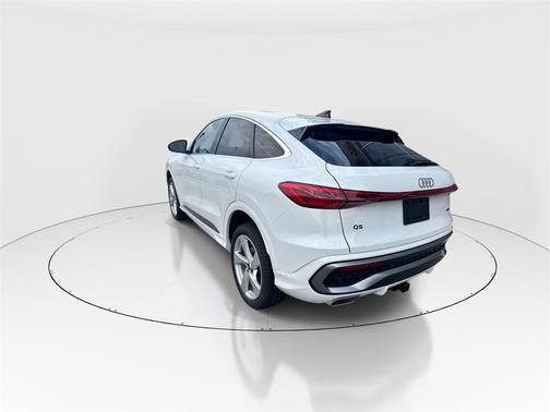 2025 Audi Q5 Premium Plus TFSI quattro S tronic