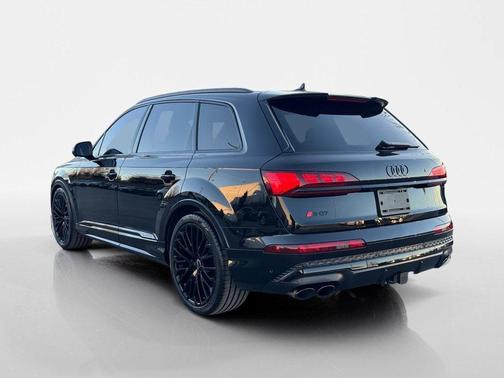 2025 Audi SQ7 4.0T Prestige