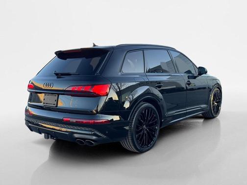 2025 Audi SQ7 4.0T Prestige
