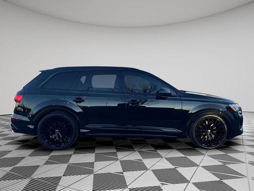 2025 Audi SQ7 4.0T Prestige