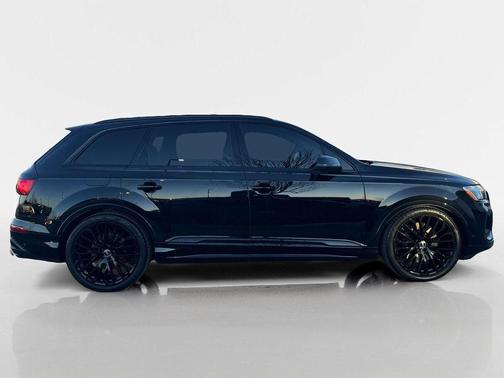 2025 Audi SQ7 4.0T Prestige