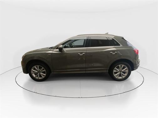 2025 Audi Q3 45 S line Premium Plus