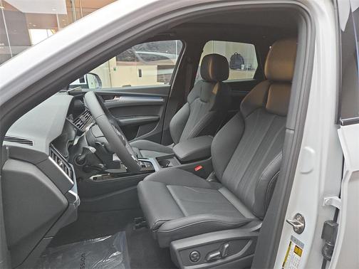 2025 Audi Q5 45 S line Premium Plus