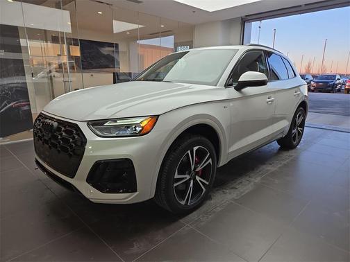 2025 Audi Q5 45 S line Premium Plus
