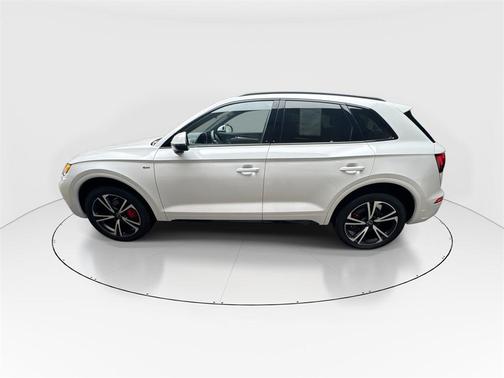 2025 Audi Q5 45 S line Premium Plus