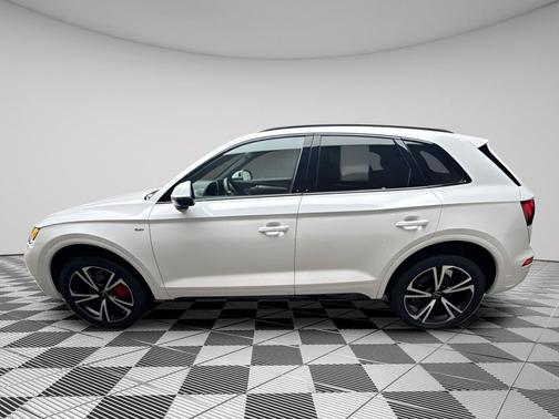 2025 Audi Q5 45 S line Premium Plus