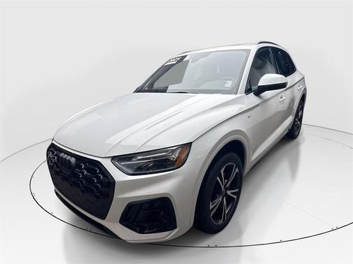 2025 Audi Q5 45 S line Premium Plus