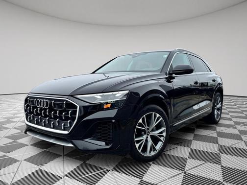 2025 Audi Q8 55 Premium Plus