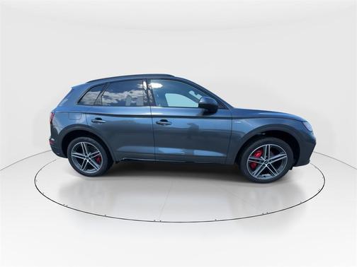 2024 Audi Q5 55 S line Premium Plus