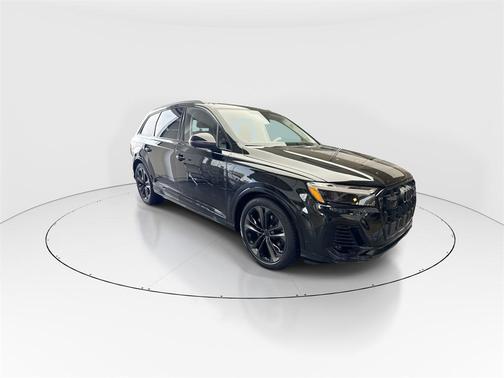 2026 Audi Q7 55 Premium Plus