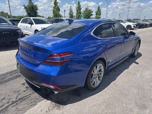 2022 Genesis G70 2.0T AWD