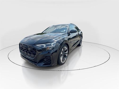 2025 Audi Q8 55 Prestige