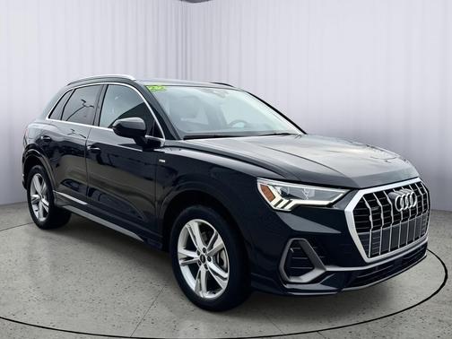 2022 Audi Q3 45 S line Premium Plus