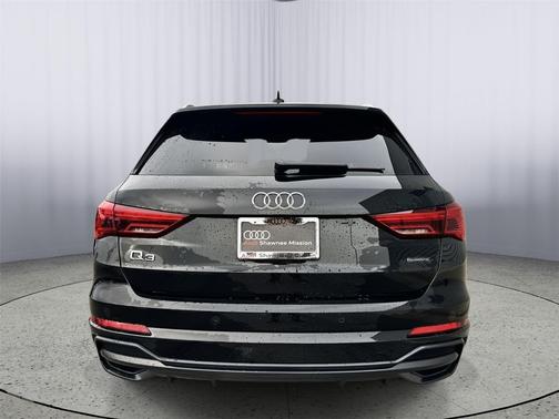 2022 Audi Q3 45 S line Premium Plus