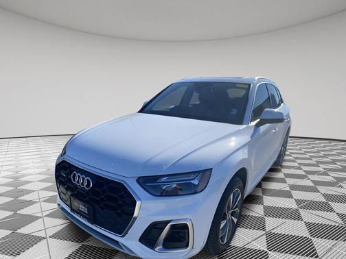 2023 Audi Q5 45 S line Premium Plus