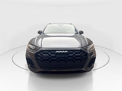 2025 Audi Q5 45 S line Premium