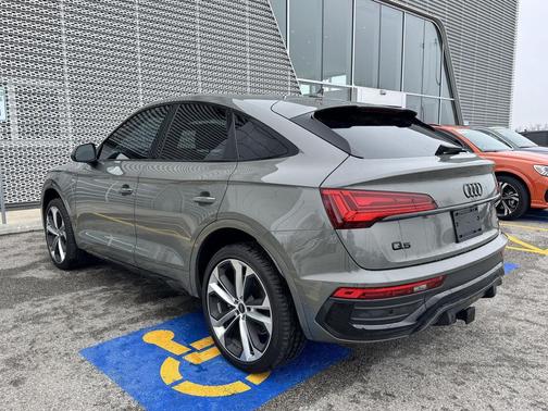 2023 Audi Q5 45 S line Premium Plus