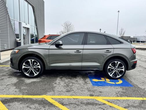 2023 Audi Q5 45 S line Premium Plus
