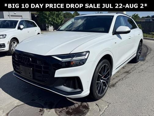 2022 Audi Q8 55 Premium Plus