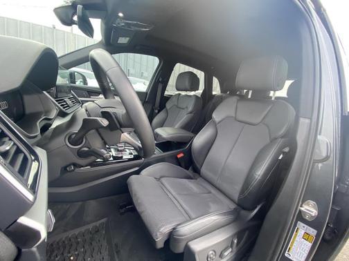 2024 Audi Q5 55 S line Premium Plus