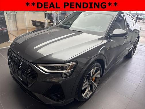 2022 Audi e-tron Sportback S line Prestige