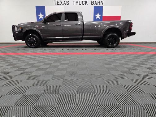 Granite Crystal Metallic Clearcoat 2021 RAM 3500 Laramie Crew Cab 4x4 8' Box