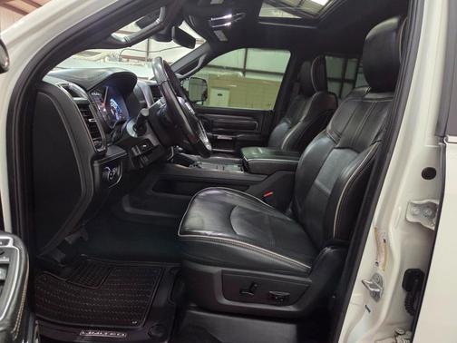 2020 RAM 2500 Limited Mega Cab 4X4 6'4' Box