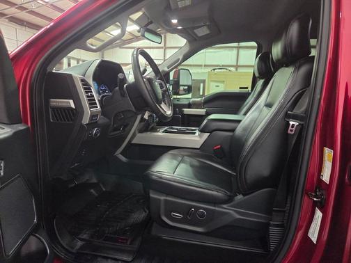 2017 Ford F-350 Lariat