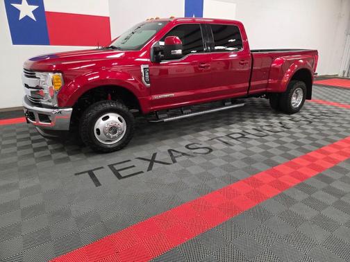 2017 Ford F-350 Lariat