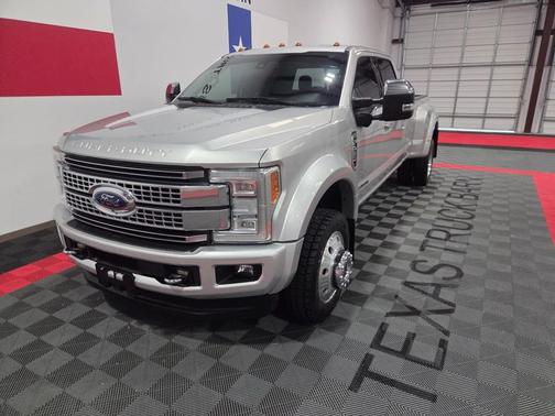 2017 Ford F-450 Platinum