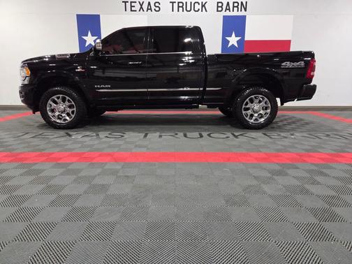 2020 RAM 2500 Limited Crew Cab 4X4 6'4' Box