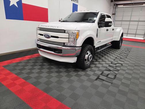 Oxford White 2017 Ford F-350 XL