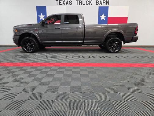 2022 RAM 3500 Laramie Crew Cab 4x4 8' Box