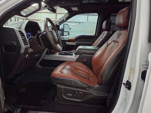 Star White Metallic Tri-Coat 2020 Ford F-350 King Ranch