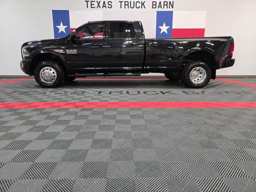 2018 RAM 3500 Laramie Crew Cab 4x4 8' Box