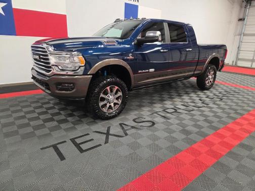 Patriot Blue Pearlcoat 2019 RAM 2500 Longhorn