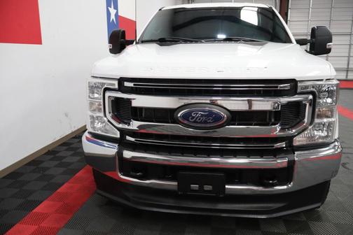 Oxford White 2022 Ford F-250 XLT