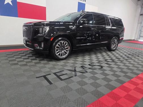 Onyx Black 2023 GMC Yukon XL Denali Ultimate