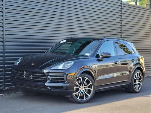 2022 Porsche Cayenne Platinum Edition