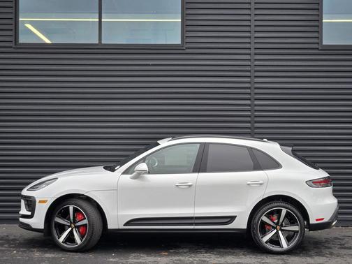 2026 Porsche Macan S
