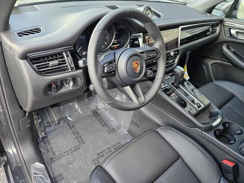 2026 Porsche Macan T