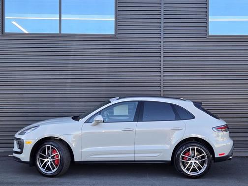 2026 Porsche Macan S