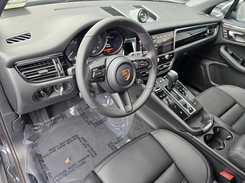 2026 Porsche Macan T